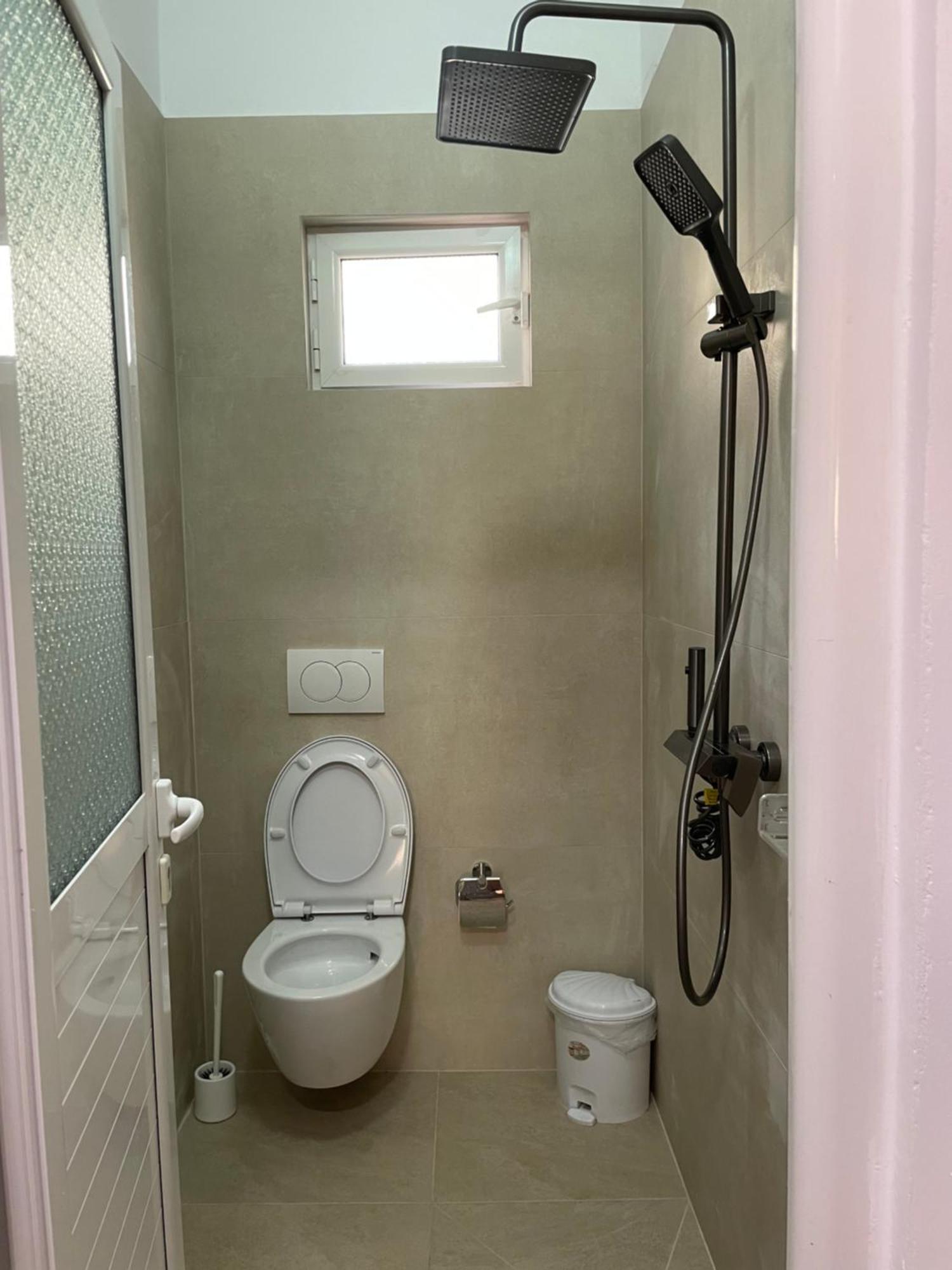Sarsed Home, Sarande Ngoại thất bức ảnh